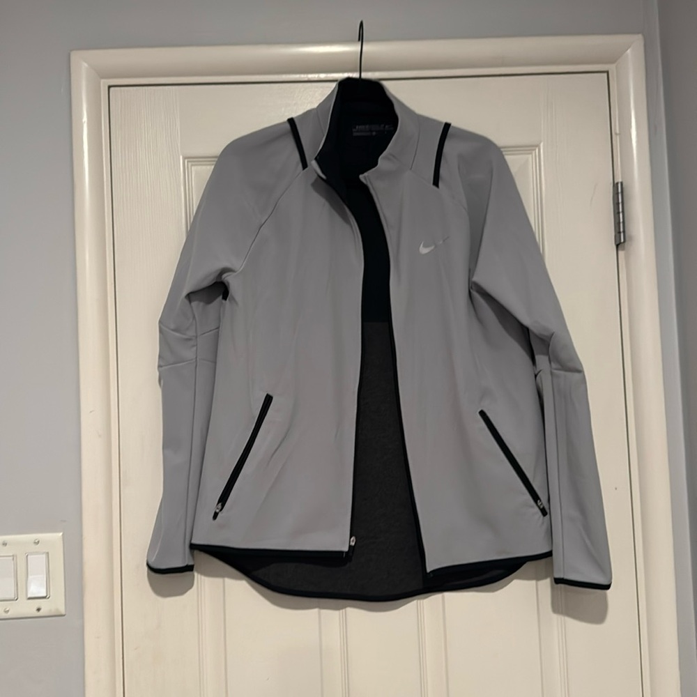 Women’s Grey Nike Golf Jacket